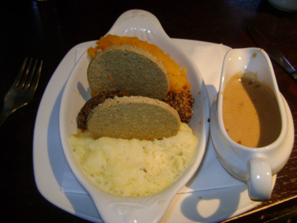 tatties, haggis in the middle, and orange neeps